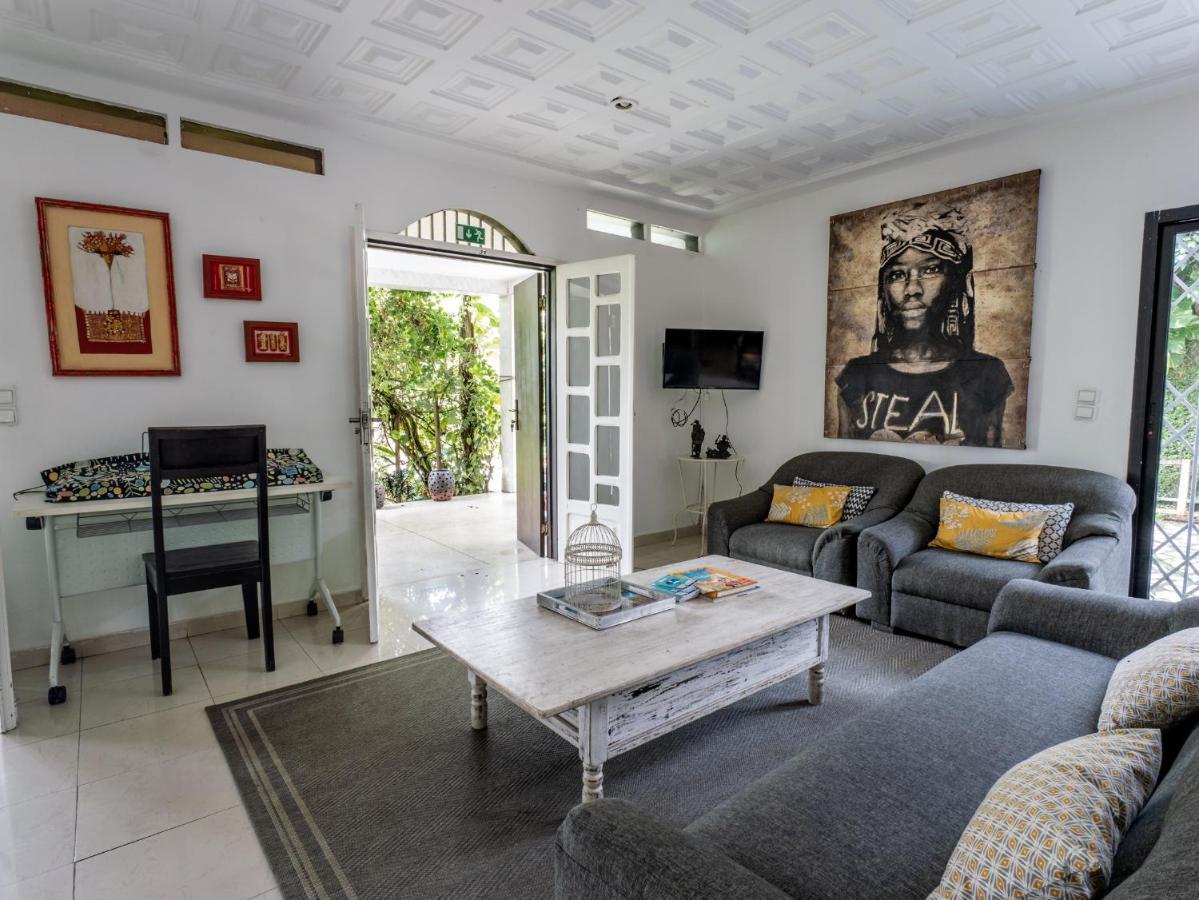 Gaia'S Garden B&B Abidjan Exterior photo